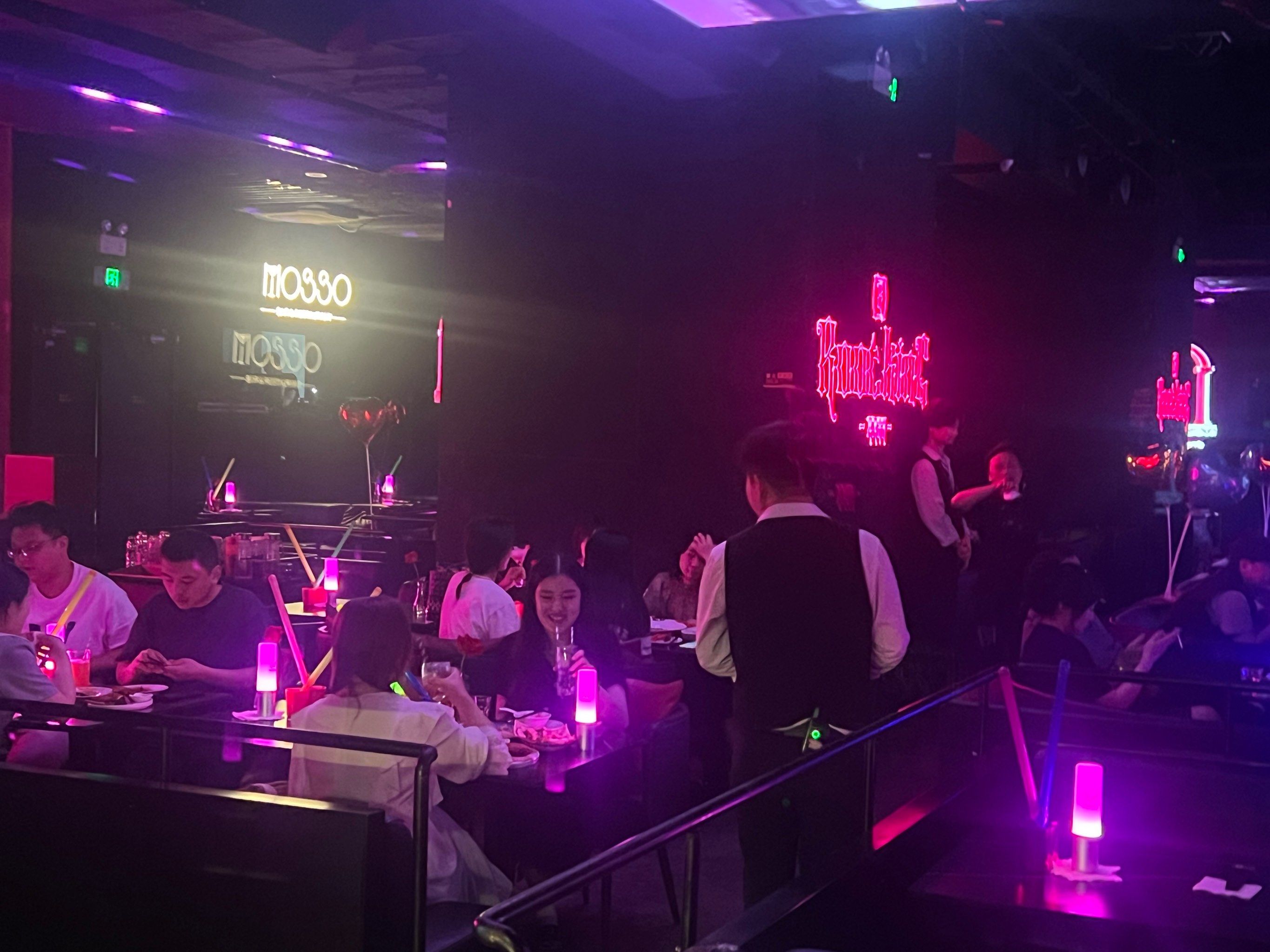 忻州商务ktv哪里好玩推荐指南-河曲县ktv预定